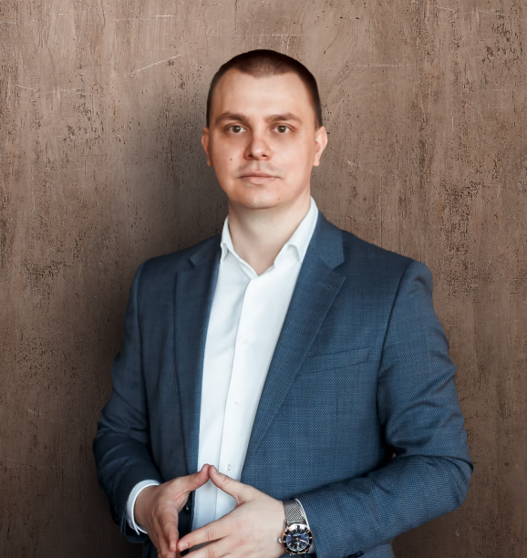 Игорь Геннадьевич